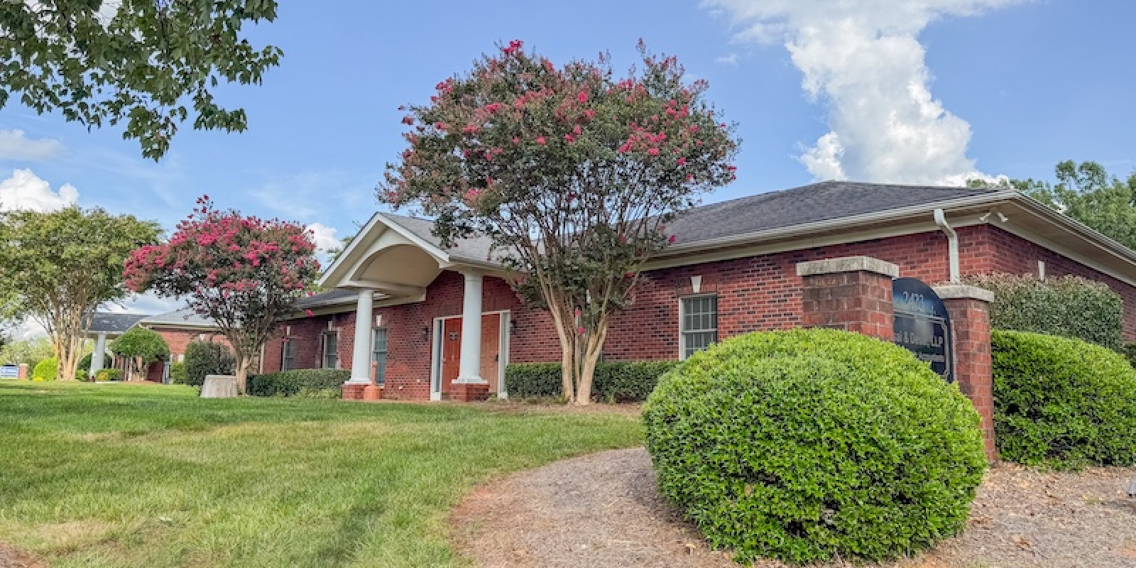 Office for lease Matthews NC